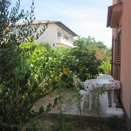 Apartment Barbalic Dario Baska (Krk)