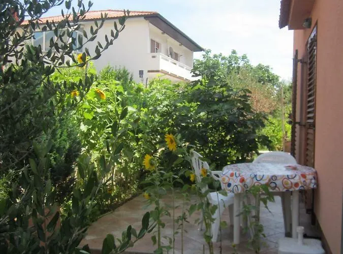 Apartment Barbalic Dario Baska (Krk)